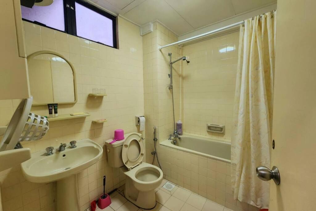 Apartment Lovely In Genting Highlands. Genting Highlands